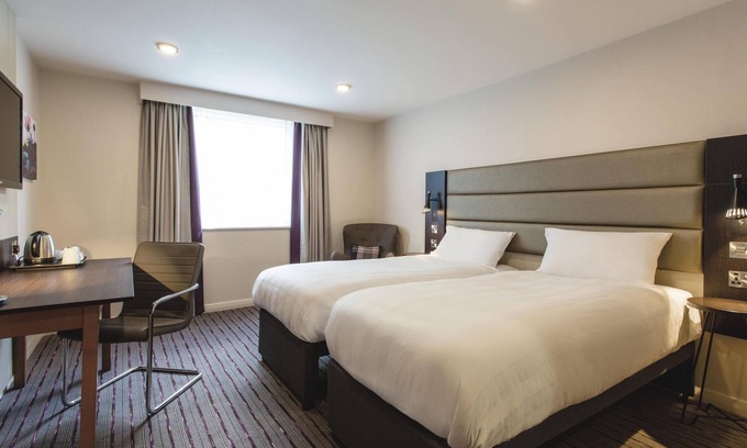 New Forest District Hotel | Premier Inn Southampton West