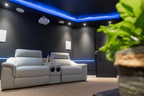 Saint-Elie Apartment | Premium Cayenne Appartement- Private Cine & SPA -CTIS HOME