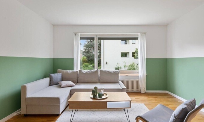 Horgen District Apartment | Prime Lake Zurich location