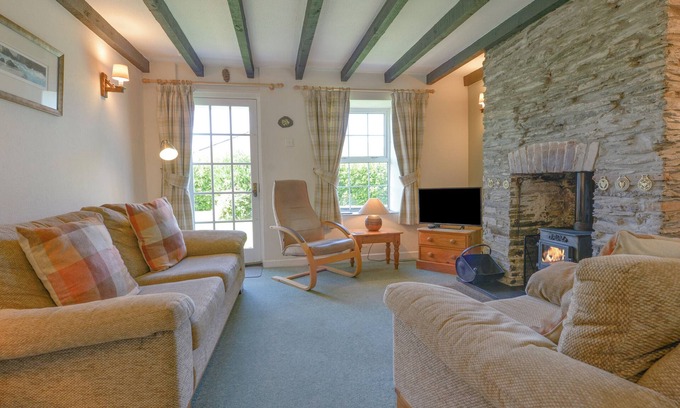 Edmonton Cottage | Primrose Cottage