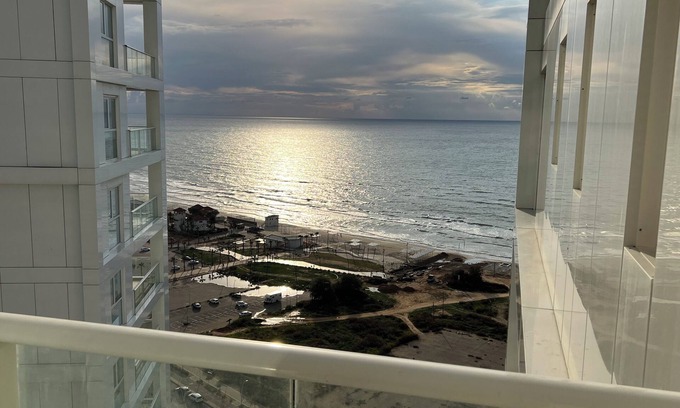 Hadera Apartment | Prince Palace Hadera White Beach