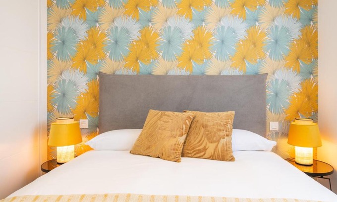 Carretera de Cadiz Apartment | Princesas Flat, Luxury Apartament near beach&metro Free Parking