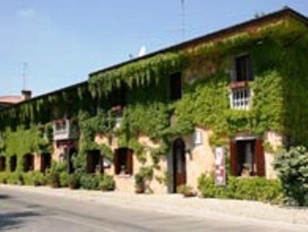 Ariis Hotel | Principato Di Ariis Hotel 3 stelle Room Only