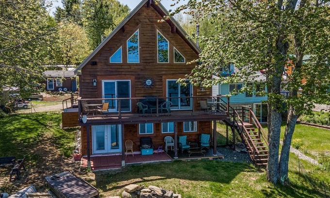 Belfast House | Pristine lakefront home, minutes from Belfast, shopping, dining and hiking.