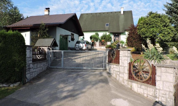 Cadca Villa | privát Majka