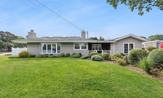 Culloden Shores House | Private beach access, 4 bedroom, beach house