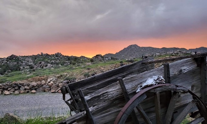 Yarnell House | Private Bunk House with beautiful views in Yarnell Arizona