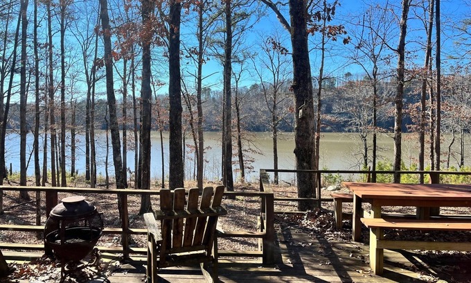 Edgemont House | Private cabin on 300 ft of lake shoreline. Hike, fish, and read in seclusion.