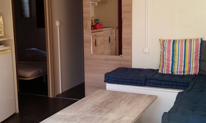 La Reunion Ski Chalet | Private chalet with free parking