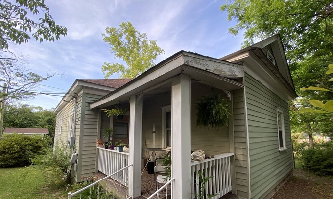 Wilmington Cottage | Private Cottage in Downtown Wilmington