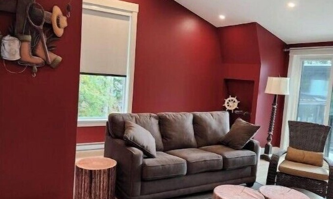 Shawnigan Lake House | Private Dock - Tranquil Weekend Getaway