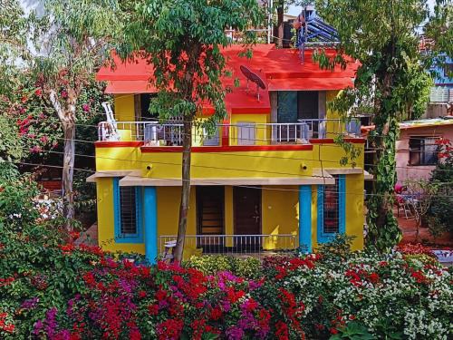 Nandanwan Villa | Private Garden Bungalow, Main Road Connected - Om Bungalow, Happy Stay, Mahabaleshwar