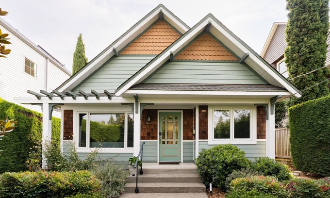 Washington Park House | Private Garden Home Minutes from Downtown & UW