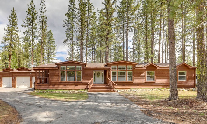 Sloat Cabin | Private Guest Ranch w/ World-Class Fishing!