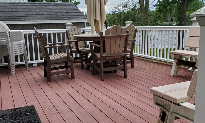 Lake Luzerne House | Private Home on Hudson River close to summer attractions