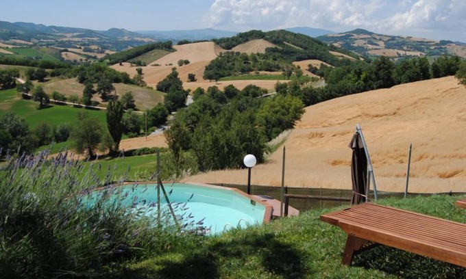 Acqualagna House | Private house with private pool and a large fenced garden. Pet friendly