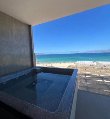 Punta Arenas Apartment | Private jacuzzi Ocean View Condo