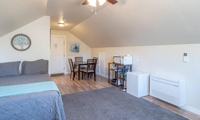 East End Apartment | Private Loft with trail access to Boise Foothills