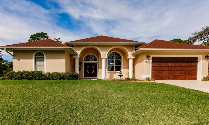 North Port House | Private Oasis on Canal with Dock