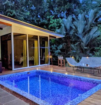 Cocles Villa | Private Pool- AC-Fiber Optiics-Jungle Oasis