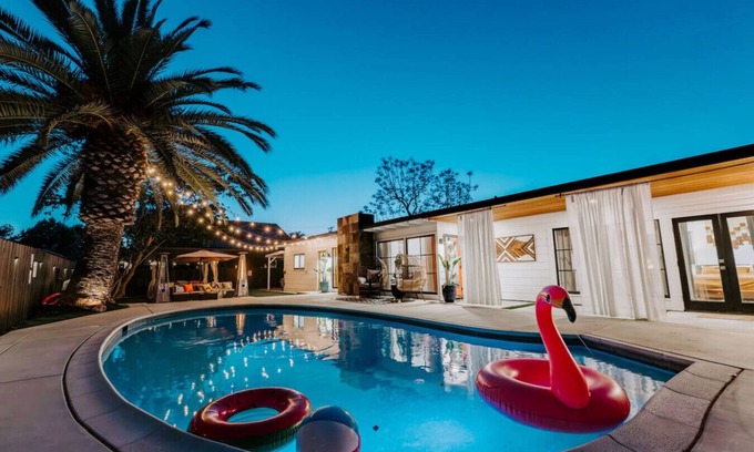 La Mesa House | Private Pool, Chef’s Kitchen, BBQ - 4min to SDSU