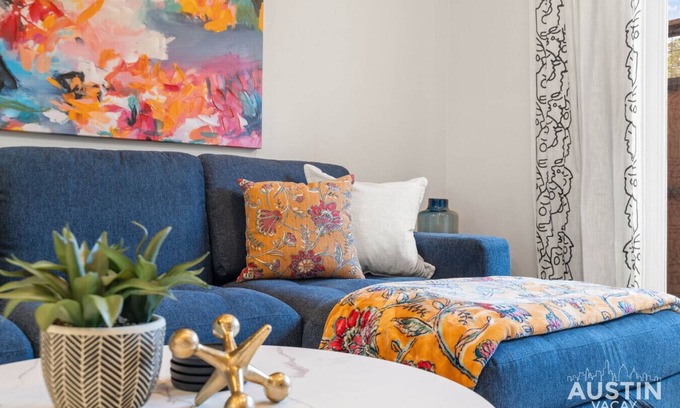 Cardinal Hills House | Private Pool Home Near Lake Travis Firepit, Grill & EV Charger Pet-Friendly!