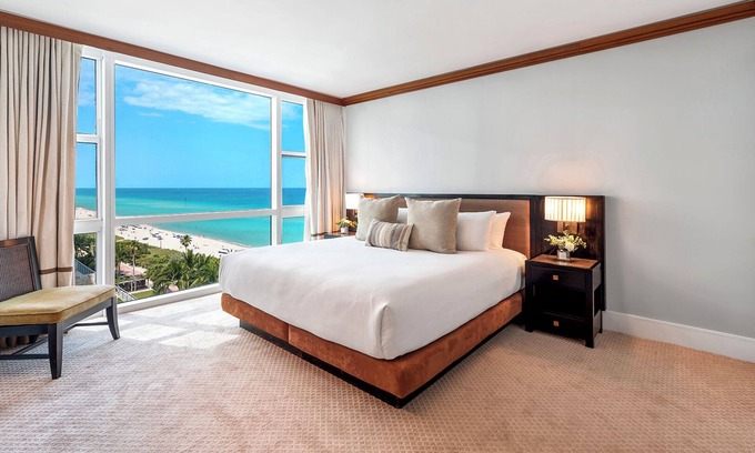 North Beach Condo | Private Residence at Carillon Miami Resort