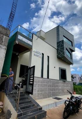 Kamalapur House | Private room in a residential area