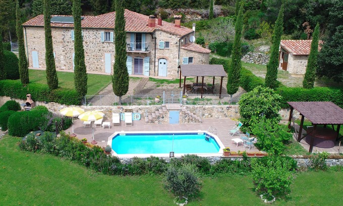 Montecastelli Villa | Private villa with pool and Jacuzzi in Tuscany - Exclusive use