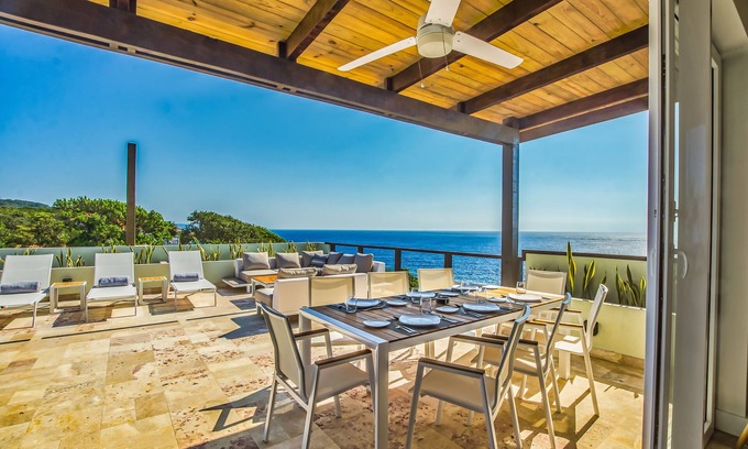 Lighthouse Estates Villa | Private Villa Above West Bay w/Amazing Sunrises & Private Pool @ Villa Topaz