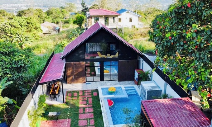 Rizal Province Villa | Private Villa in Rizal With Mountain View