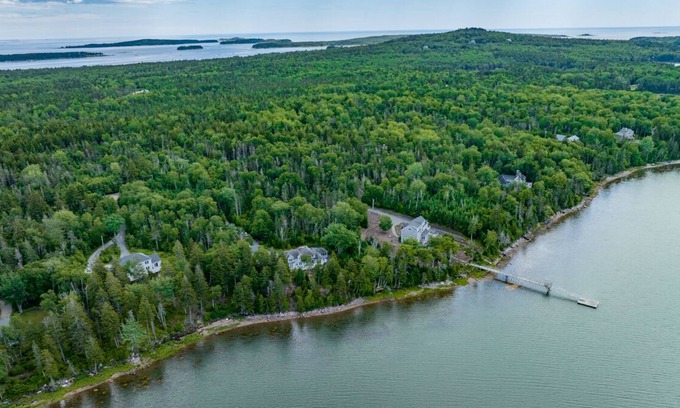 Steuben House | Private, waterfront home on 220 feet of Dyer Bay, ME