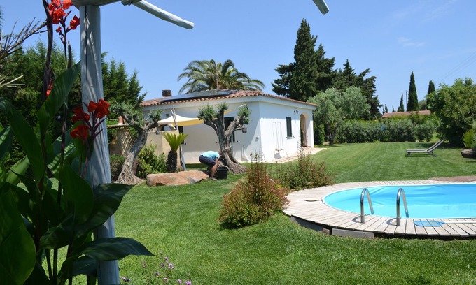 Orosei Villa | Promotion cottage with pool within walking distance to the sea, wi-fi available