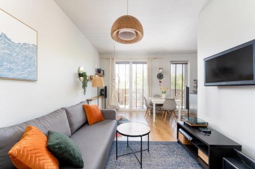Podgorze Apartment | Przewóz Charming Nest Apartment by BookingHost
