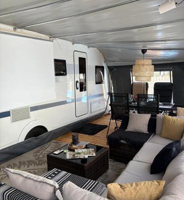 Jastarnia Other | Przyczepa Coco Camp z klimatyzacją w Molo Surf