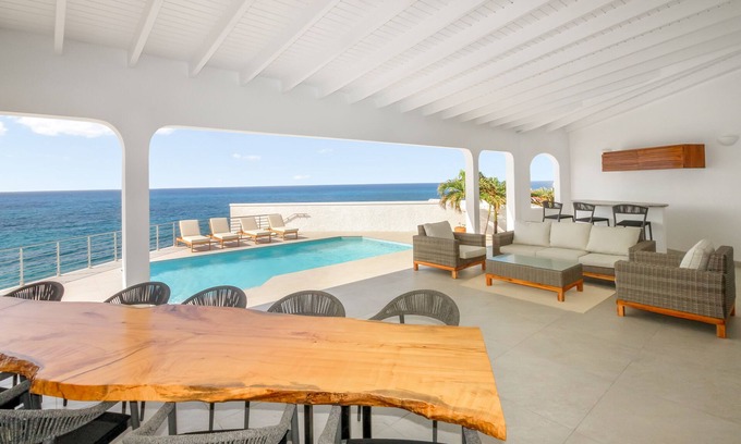 Pelican Key Villa | Puerta Al-Mar Villa