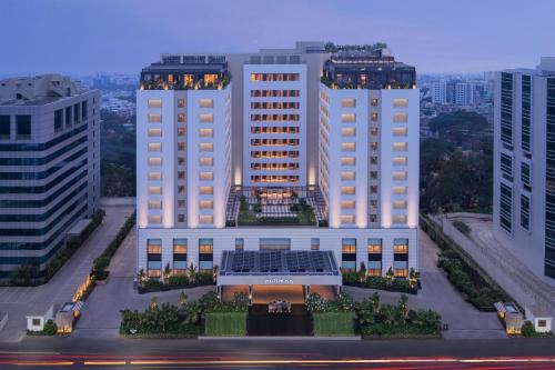 Alwarpet Hotel | Pullman Chennai Anna Salai - Premium Brand By Accor