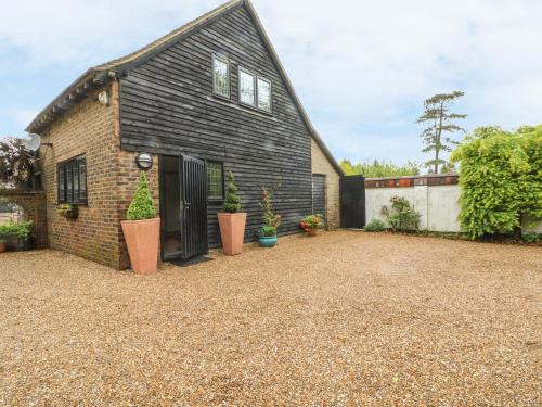 Cowbeech House | Pump House