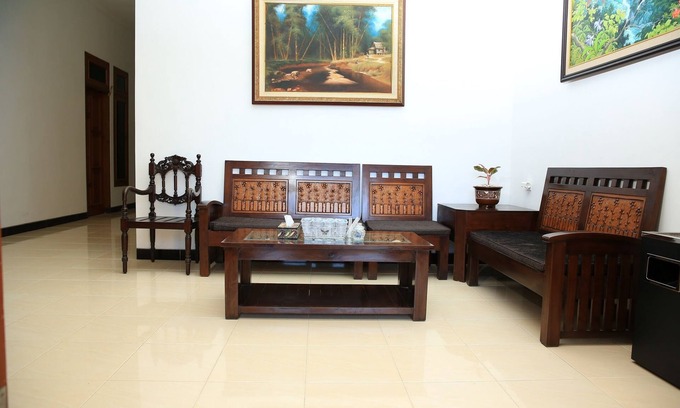 Delod Peken House | Puri Kusuma Guest House
