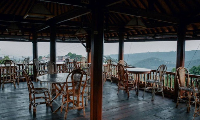 Munduk House | Puri Sunny Guesthouse
