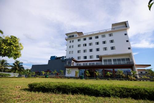 Dibrugarh Hotel | Pushkara Sarovar Portico