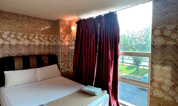 Subang Jaya Hotel | Putra Heights New Wave Hotel