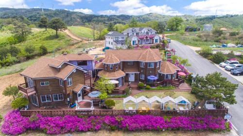 Daegwallyeong House | Pyeongchang Skyline Pension