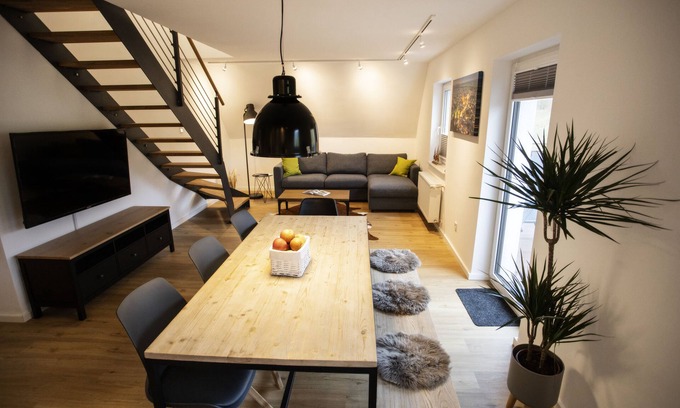 Brilon Apartment | Q-Stall am Poppenberg, Apartment Q6 - newly renovated in a secluded location