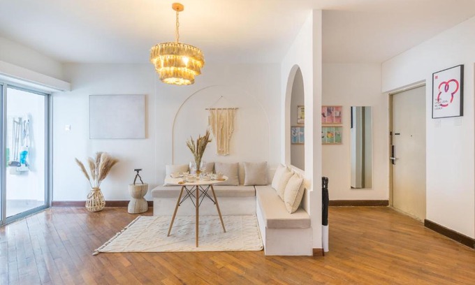 Qingdao City Center Apartment | Qingdao Shinan Wusi Square