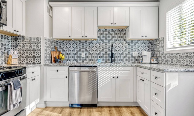 Wentzville House | Quaint 3 Bedroom Wentzville Retreat by StayLage