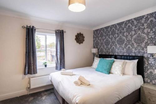 Barton-upon-Humber House | Quaint listed home in Barton