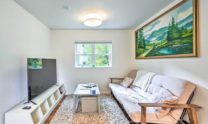 Minor Apartment | Quaint Seattle Retreat: 2 Mi to Capitol Hill!