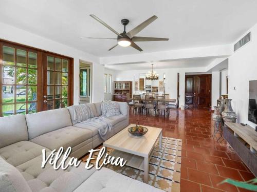 Cerro Gordo Villa | Quaint villa Beach access Elina