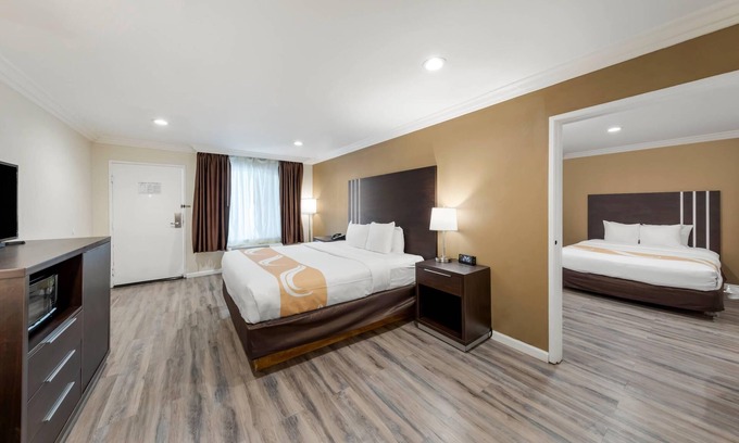 Harbor Hotel | Quality Inn Long Beach - Signal Hill
